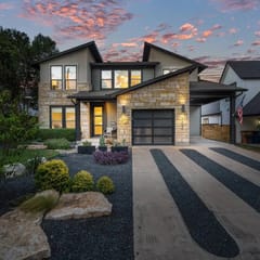 Zilker Homes | 2 Pools, Hot Tub, Fire Pits | Sleeps 18