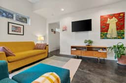 Secluded Guest House in beautiful setting - Image 3