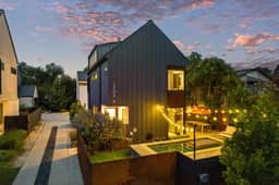 Zilker Homes | 2 Pools, Hot Tub, Fire Pits | Sleeps 18 - Image 4