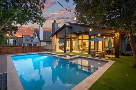 Zilker Home with Heated Pool, Hot Tub, Walkable - Image 1